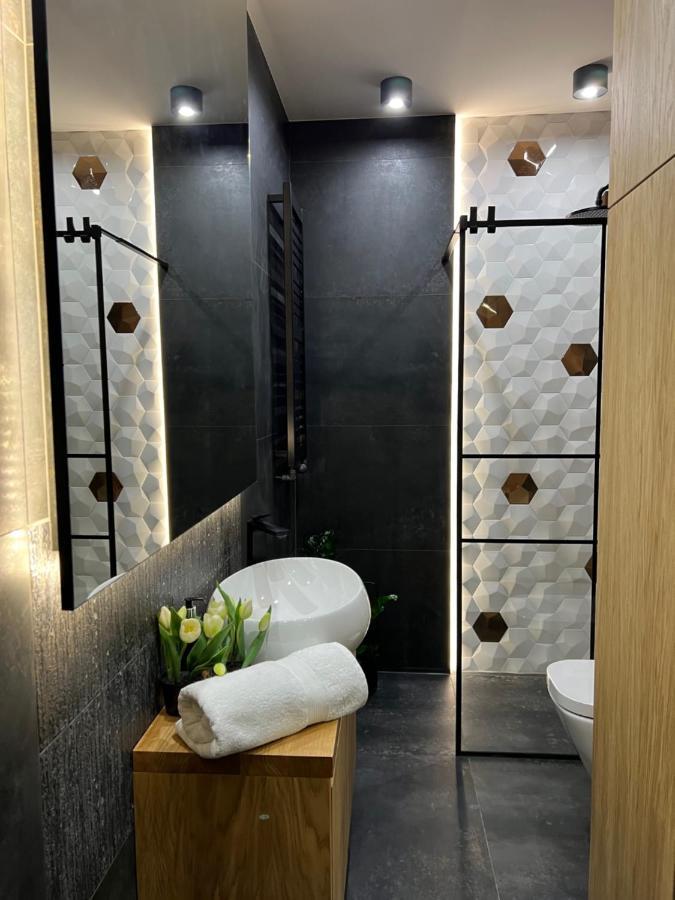 Family & Business Elegant Apartments, Kadzielnia, Wdk, Stadion Korona -1 Bedroom, Terrace, Garage, New! 凯尔采 外观 照片