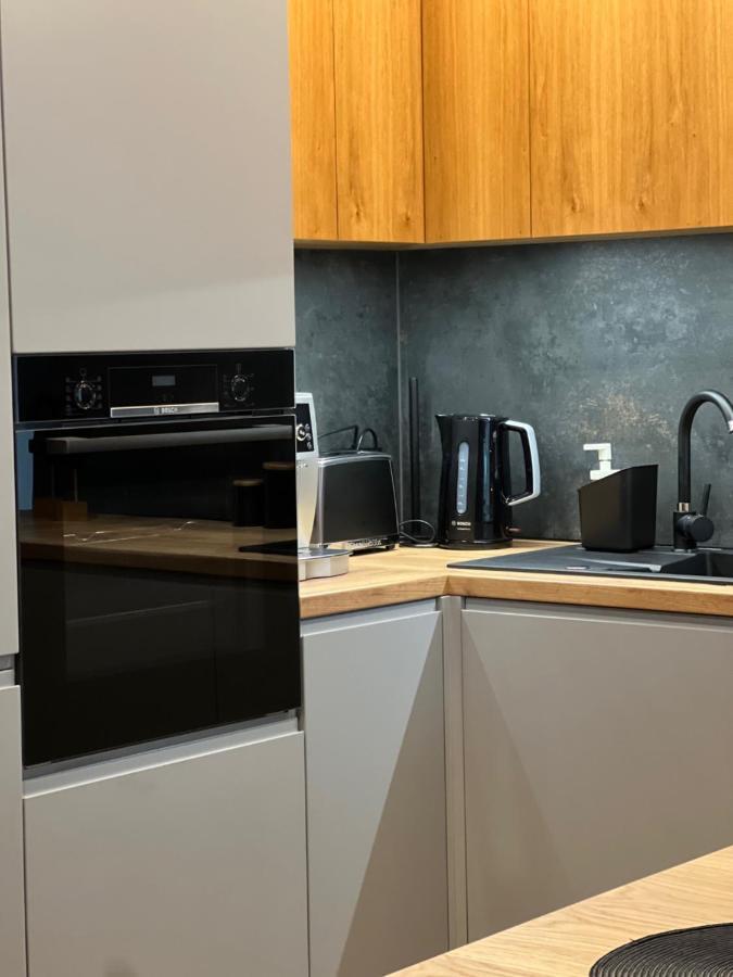 Family & Business Elegant Apartments, Kadzielnia, Wdk, Stadion Korona -1 Bedroom, Terrace, Garage, New! 凯尔采 外观 照片