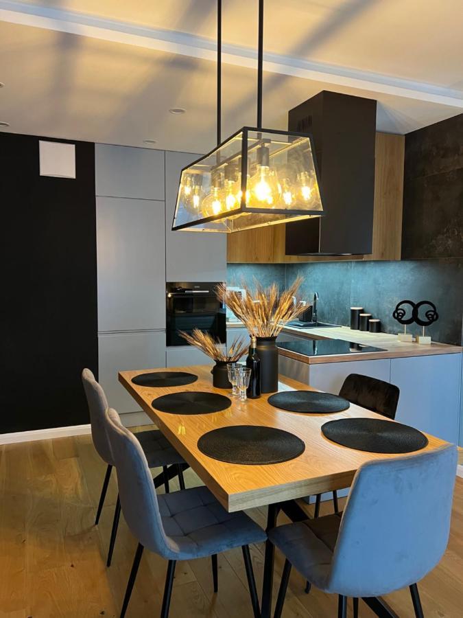 Family & Business Elegant Apartments, Kadzielnia, Wdk, Stadion Korona -1 Bedroom, Terrace, Garage, New! 凯尔采 外观 照片