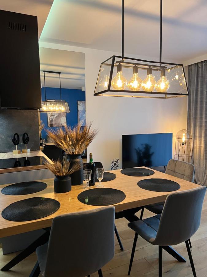 Family & Business Elegant Apartments, Kadzielnia, Wdk, Stadion Korona -1 Bedroom, Terrace, Garage, New! 凯尔采 外观 照片