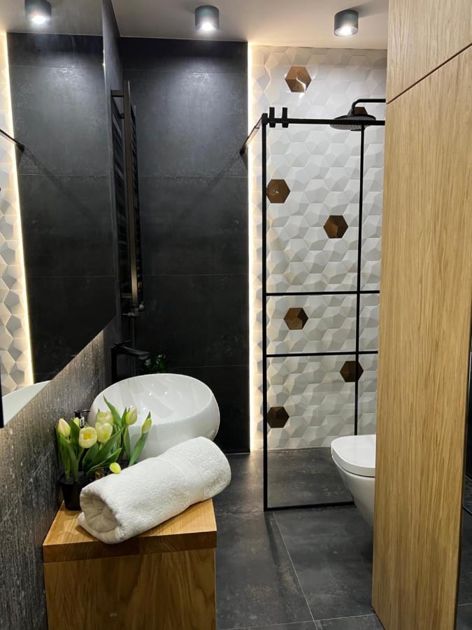 Family & Business Elegant Apartments, Kadzielnia, Wdk, Stadion Korona -1 Bedroom, Terrace, Garage, New! 凯尔采 外观 照片